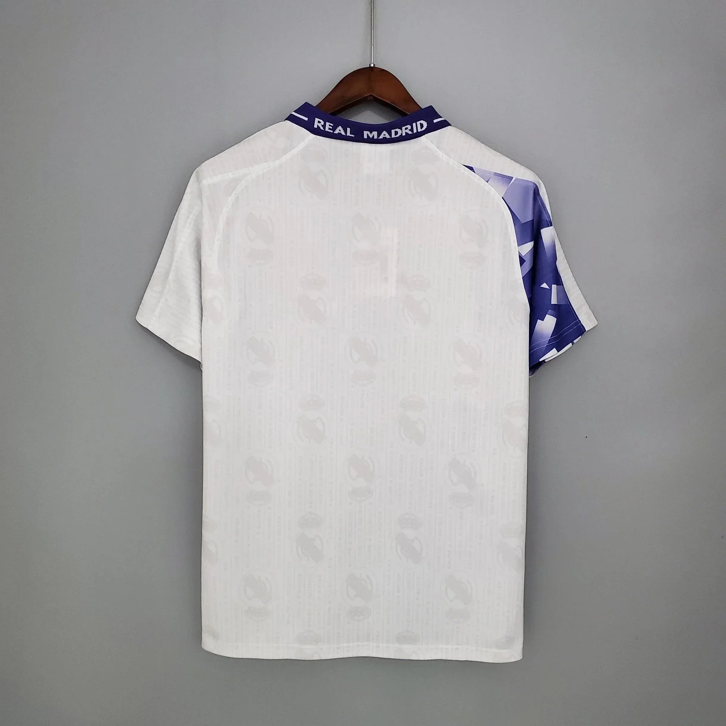 Real Madrid retro shirt 1996 / 1997